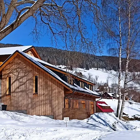 Lägenhet Ski-in Ski-out Mountain Duplex Portasky3 By Interhome